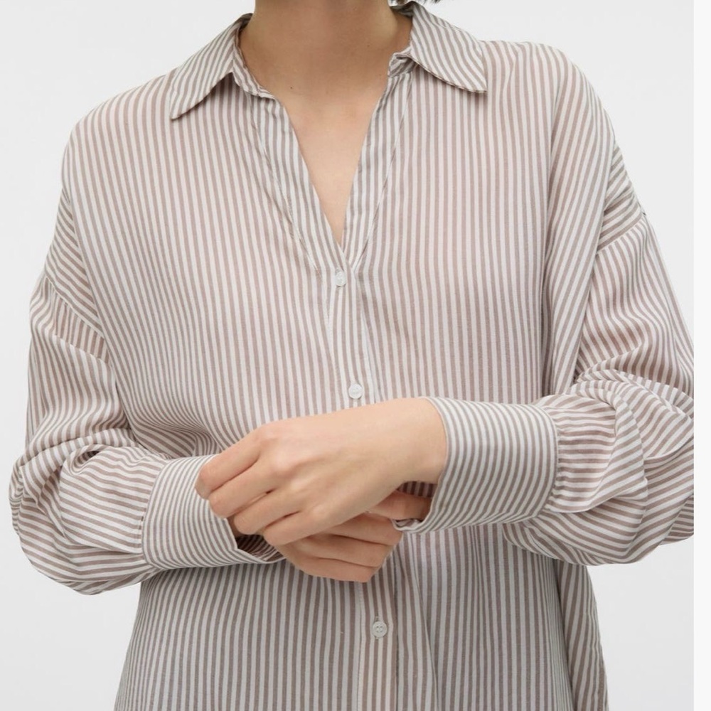 Vero Moda Stripe Oversize Button Up size large